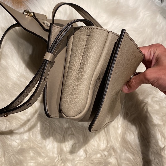 Chloe Faye Cross Body - Picture 8 of 9
